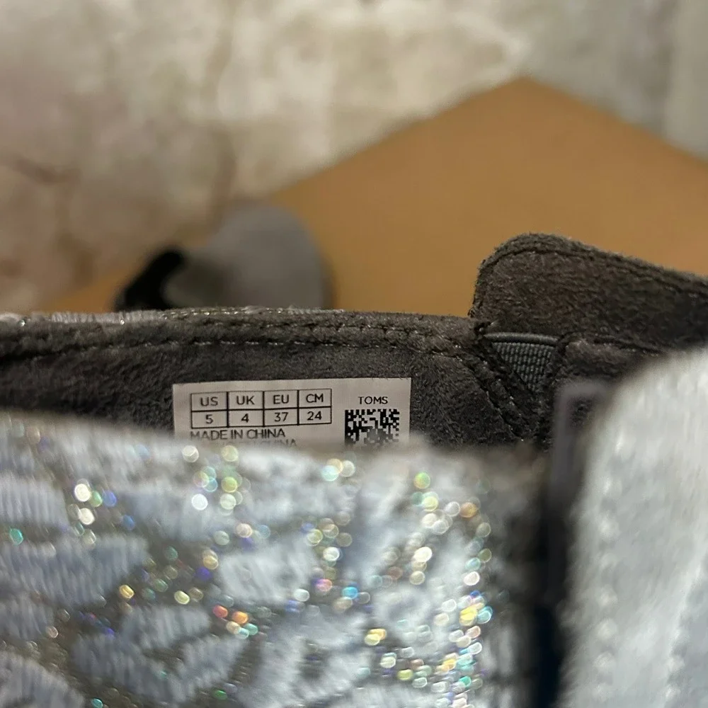 Toms Kids Gray Suede Glitter Leopard Print Ankle‎ Boots Side Zip Size 5